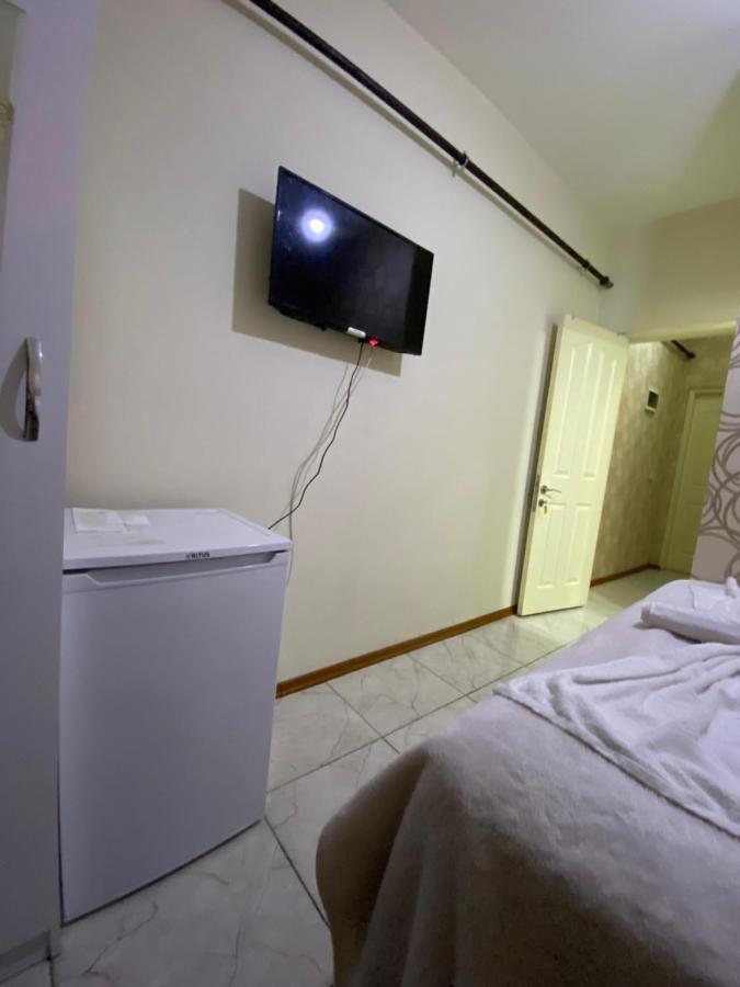 Yildiz Hotel Istanbul Bagian luar foto