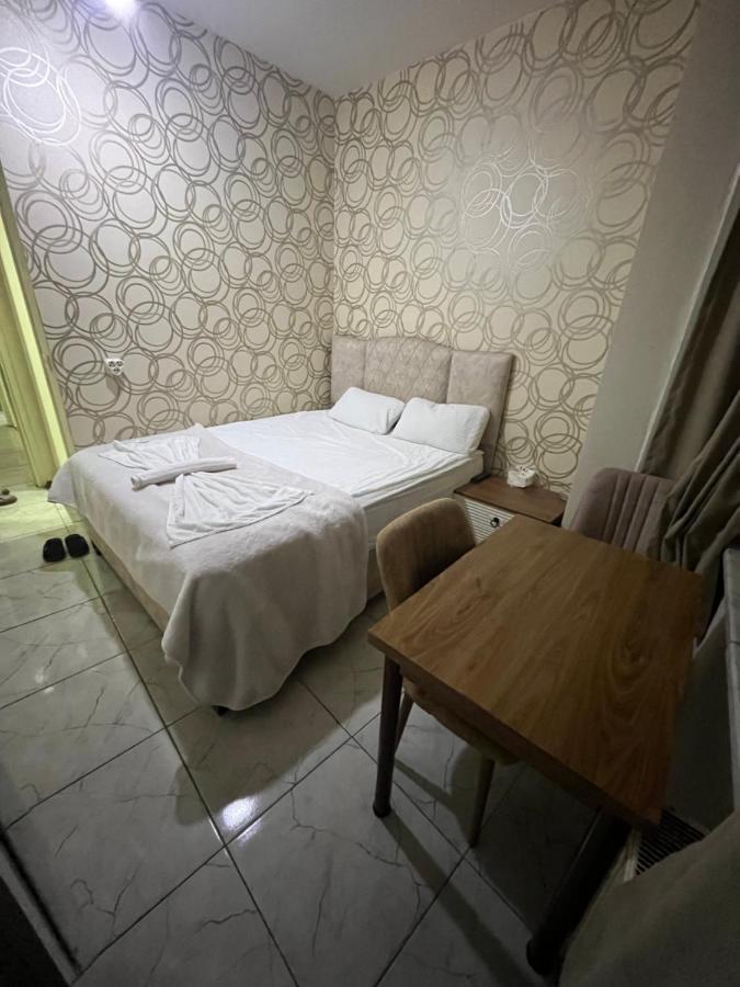 Yildiz Hotel Istanbul Bagian luar foto